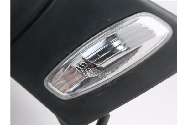 Recambio de retrovisor electrico derecho para peugeot 207 sw 1.6 hdi referencia OEM IAM E9024528  