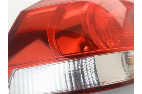 Recambio de piloto trasero izquierdo para volkswagen golf vi (5k1) 1.4 advance referencia OEM IAM 5K0945111 89078560L 