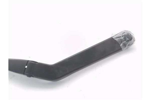 Recambio de brazo limpiaparabrisas trasero para nissan x-trail (t30) 2.0 referencia OEM IAM 287818H300  