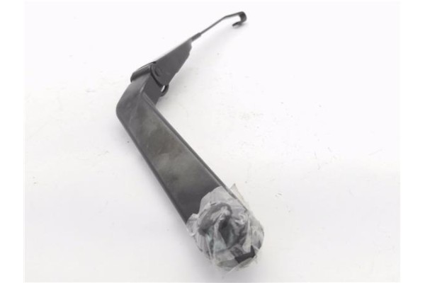 Recambio de brazo limpiaparabrisas trasero para nissan x-trail (t30) 2.0 referencia OEM IAM 287818H300  