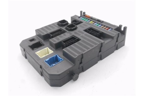 Recambio de bsi para peugeot 207 sw 1.6 hdi referencia OEM IAM 9663798280 13182116 