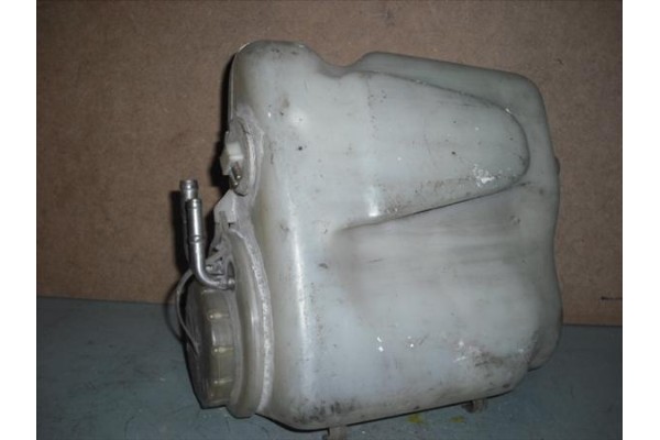 Recambio de deposito limpiaparabrisas para mercedes-benz clase e (bm 124) berlina e 300 d (124.131) referencia OEM IAM   