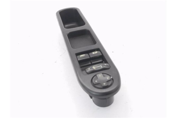 Recambio de mando elevalunas delantero izquierdo para peugeot 207 sw 1.6 hdi referencia OEM IAM 6554QC  