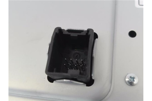 Recambio de pantalla para opel astra j berlina 5p 1.6 selective referencia OEM IAM 95247248 14780371 