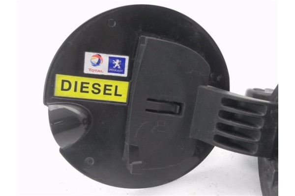 Recambio de tapa exterior combustible para peugeot 207 sw 1.6 hdi referencia OEM IAM 9681730680  