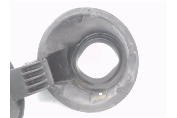 Recambio de tapa exterior combustible para peugeot 207 sw 1.6 hdi referencia OEM IAM 9681730680  