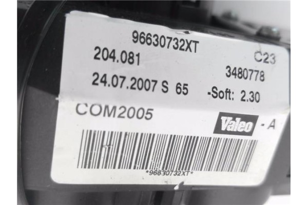 Recambio de mando intermitencia para peugeot 207 sw 1.6 hdi referencia OEM IAM 96630732XT  