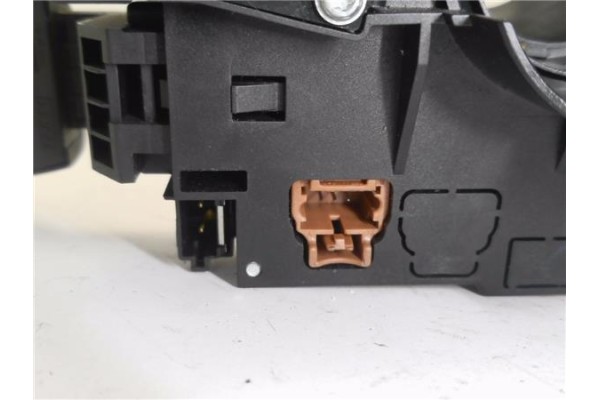 Recambio de mando intermitencia para peugeot 207 sw 1.6 hdi referencia OEM IAM 96630732XT  