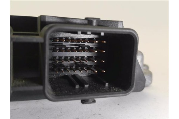 Recambio de centralita para ford focus ii (da_) 1.6 tdci referencia OEM IAM 5M5112A650LB 281012486 