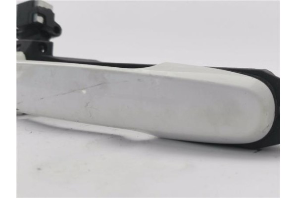 Recambio de maneta exterior trasero derecha para citroen c1 1.0 city edition referencia OEM IAM 1612194080 B000846180 