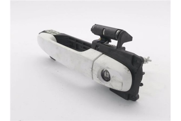 Recambio de maneta exterior delantero izquierda para citroen c1 1.0 city edition referencia OEM IAM 1612194080 B000845880 