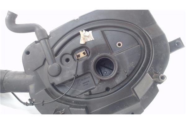 Recambio de carcasa filtro aire para seat arosa (6h1) 1.0 referencia OEM IAM 047129611B  