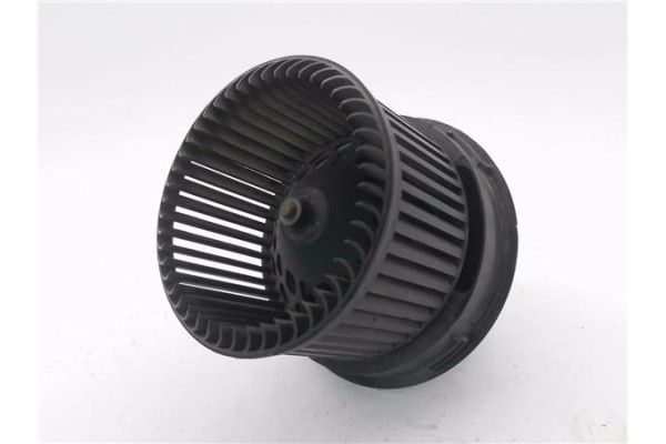 Recambio de motor calefaccion para peugeot 207 1.4 confort referencia OEM IAM 6441V5  