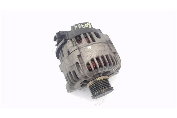 Recambio de alternador para peugeot 207 1.6 hdi referencia OEM IAM 5705AS 5705NH 