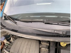 Recambio de brazo limpiaparabrisas delantero derecho para peugeot 207 1.6 hdi referencia OEM IAM 6429AN  