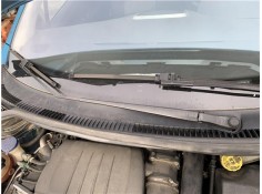 Recambio de brazo limpiaparabrisas delantero derecho para peugeot 207 1.6 hdi referencia OEM IAM 6429AN  