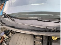 Recambio de brazo limpiaparabrisas delantero derecho para peugeot 207 1.6 hdi referencia OEM IAM 6429AN  