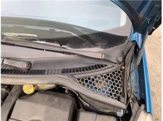 Recambio de brazo limpiaparabrisas delantero izquierdo para peugeot 207 1.6 hdi referencia OEM IAM 6429AL  