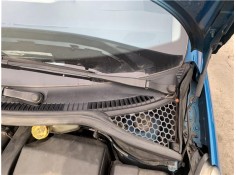 Recambio de brazo limpiaparabrisas delantero izquierdo para peugeot 207 1.6 hdi referencia OEM IAM 6429AL  