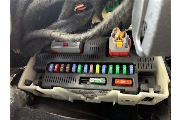 Recambio de bsi para peugeot 207 1.6 hdi referencia OEM IAM 6580NJ  