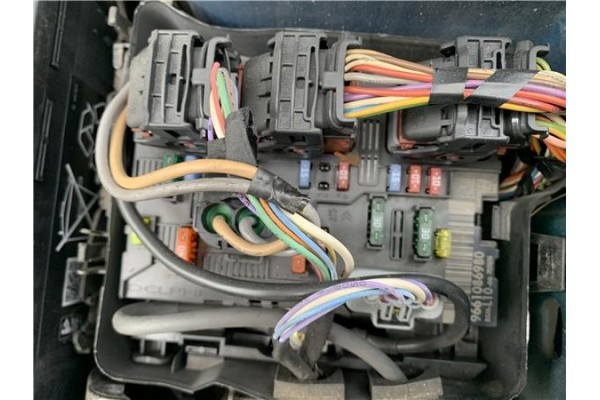 Recambio de bsm para peugeot 207 1.6 hdi referencia OEM IAM 9661086980 BSML1000 