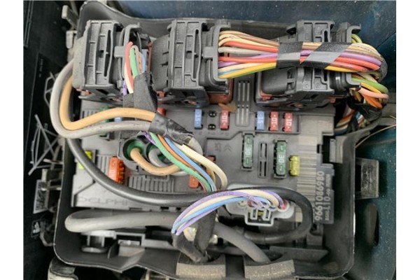 Recambio de bsm para peugeot 207 1.6 hdi referencia OEM IAM 9661086980 BSML1000 