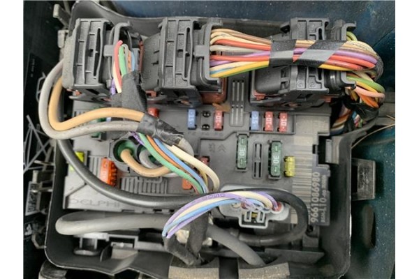 Recambio de bsm para peugeot 207 1.6 hdi referencia OEM IAM 9661086980 BSML1000 