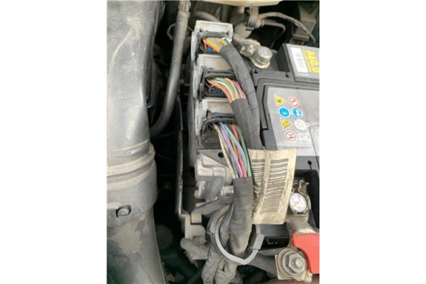 Recambio de centralita para peugeot 207 1.6 hdi referencia OEM IAM 0281012467 9,66E+09 