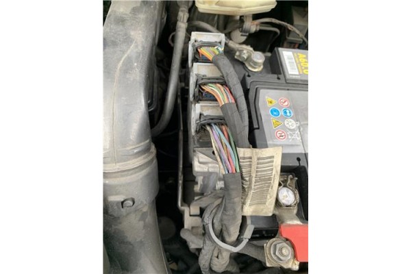 Recambio de centralita para peugeot 207 1.6 hdi referencia OEM IAM 0281012467 9,66E+09 