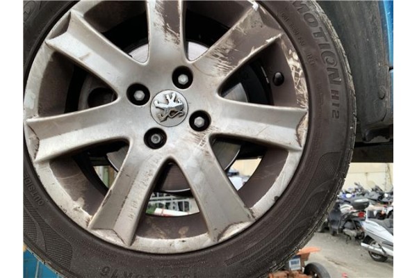 Recambio de llanta para peugeot 207 1.6 hdi referencia OEM IAM 5402P0  