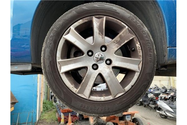 Recambio de llanta para peugeot 207 1.6 hdi referencia OEM IAM 5402P0  