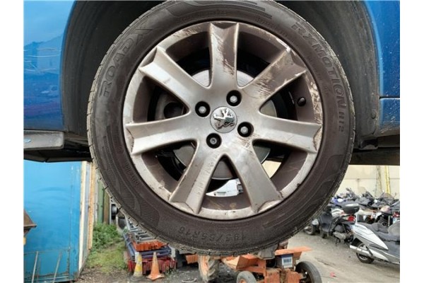 Recambio de llanta para peugeot 207 1.6 hdi referencia OEM IAM 5402P0  