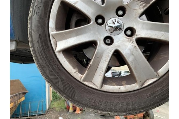 Recambio de llanta para peugeot 207 1.6 hdi referencia OEM IAM 5402P0  
