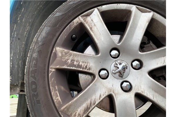 Recambio de llanta para peugeot 207 1.6 hdi referencia OEM IAM 5402P0  