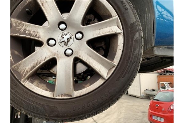 Recambio de llanta para peugeot 207 1.6 hdi referencia OEM IAM 5402P0  