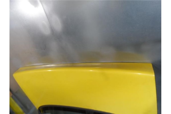 Recambio de porton trasero para opel calibra 2.0 turbo referencia OEM IAM 90357195  