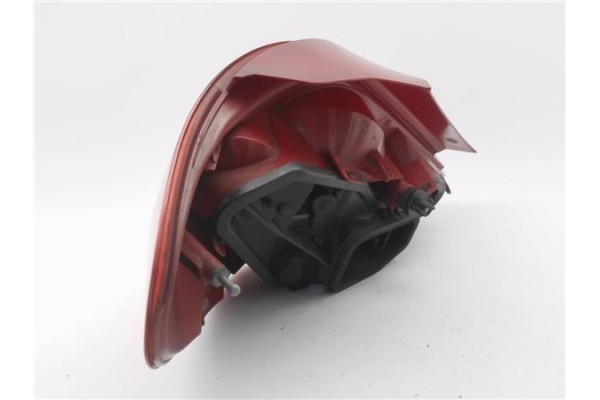 Recambio de piloto trasero derecho para peugeot 207 1.6 hdi referencia OEM IAM 6351Y7  