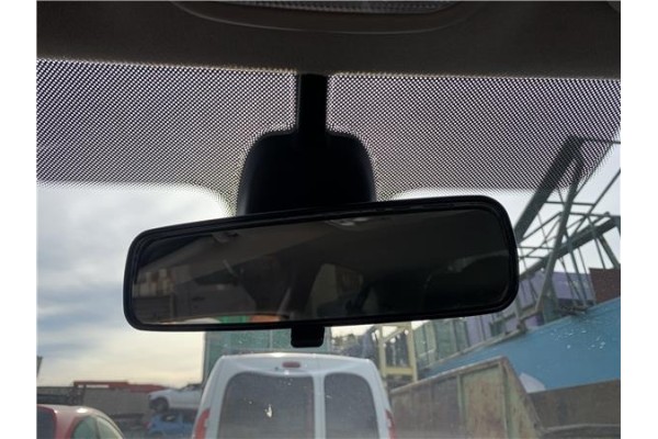 Recambio de retrovisor interior para peugeot 207 1.6 hdi referencia OEM IAM 814842  