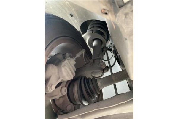 Recambio de amortiguador delantero derecho para peugeot 207 1.6 hdi referencia OEM IAM 5202WF  