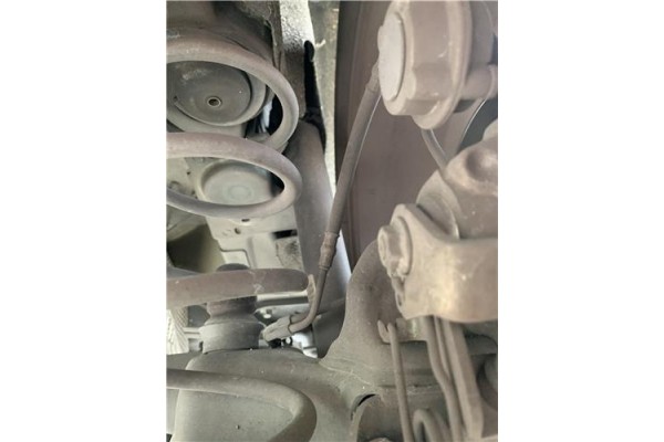 Recambio de amortiguador trasero derecho para peugeot 207 1.6 hdi referencia OEM IAM 5206FF  