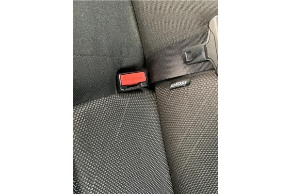 Recambio de anclaje cinturon trasero izquierdo para peugeot 207 1.6 hdi referencia OEM IAM 8974SZ  