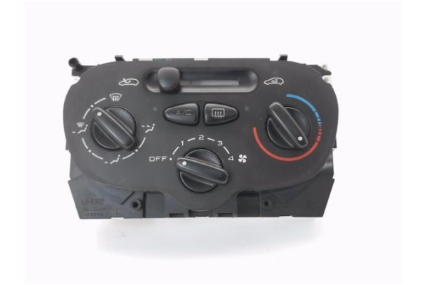Recambio de mandos calefaccion / a.a. para peugeot 206 1.9 d referencia OEM IAM 1068701  