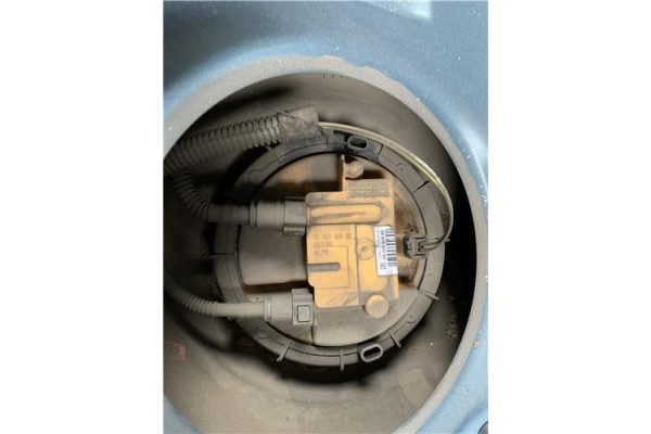 Recambio de bomba combustible para peugeot 207 1.6 hdi referencia OEM IAM 9680962080 2657 