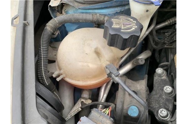 Recambio de botella expansion para peugeot 207 1.6 hdi referencia OEM IAM 9680153780 16183P12 