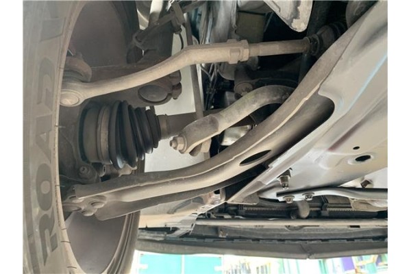 Recambio de brazo suspension delantero izquierdo para peugeot 207 1.6 hdi referencia OEM IAM 3520R7  