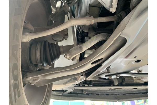 Recambio de brazo suspension delantero izquierdo para peugeot 207 1.6 hdi referencia OEM IAM 3520R7  