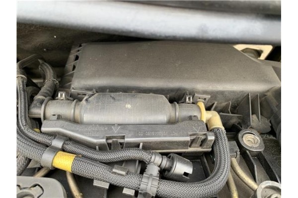 Recambio de carcasa filtro aire para peugeot 207 1.6 hdi referencia OEM IAM 1420R7  