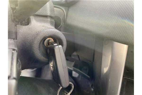 Recambio de clausor para peugeot 207 1.6 hdi referencia OEM IAM 4162KF 4162XT 