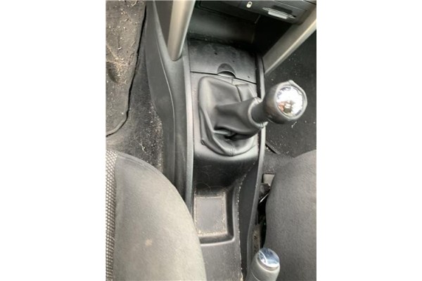 Recambio de consola para peugeot 207 1.6 hdi referencia OEM IAM 7589EV 7589EZ 