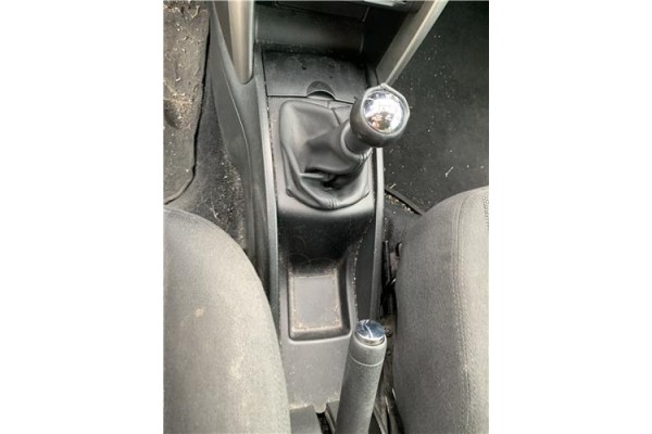 Recambio de consola para peugeot 207 1.6 hdi referencia OEM IAM 7589EV 7589EZ 